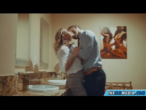 ❤️ Büyük memeli bir sarışın seni umumi tuvalette baştan çıkardığında ❤️❌ Kaliteli seks bize %tr.passionateembracespotlight.ru ️❤